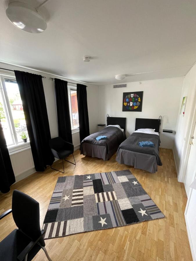 Dentas Hotell Raivi Hoting Bagian luar foto