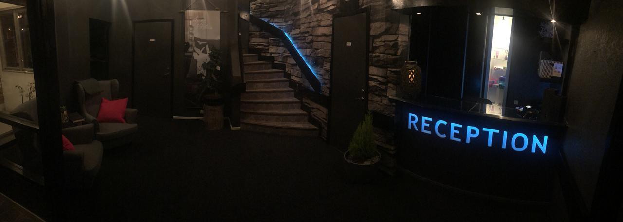 Dentas Hotell Raivi Hoting Bagian luar foto